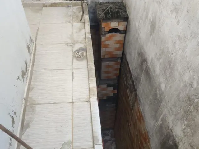 Imagem 16: VENDO CASA EM ITAGUAÍ - RJ Localização: Próximo à Av. Dep. Otávio