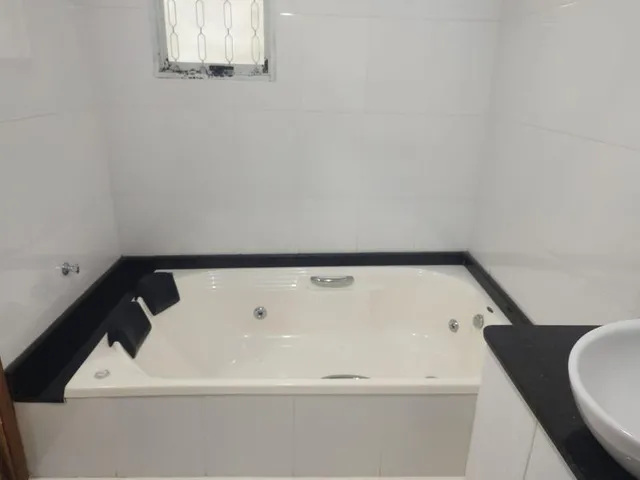 Imagem 9: VENDO CASA EM ITAGUAÍ - RJ Localização: Próximo à Av. Dep. Otávio