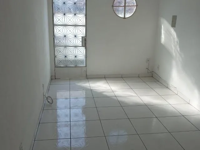 Imagem 13: VENDO CASA COM PISCINA EM CAMPO GRANDE - RJ: Localização: Bairro Alessandra - Rua