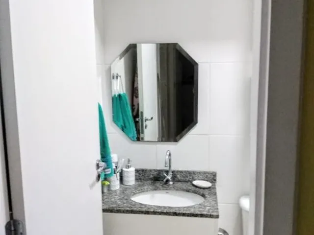 Imagem 16: VENDO EXCELENTE CASA DUPLEX - GUARATIBA - RJ Localização: Descrição: - 03 quartos