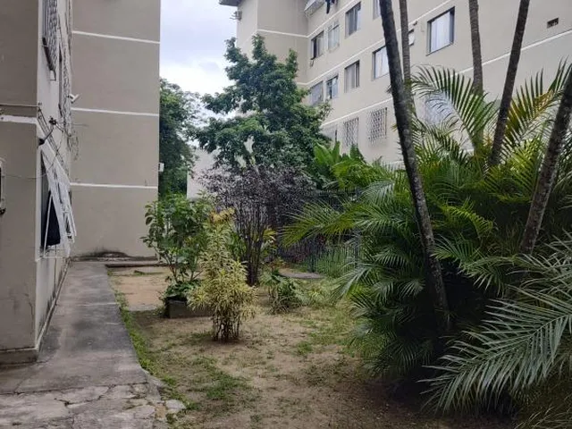 Imagem 13: VENDO/ALUGO APARTAMENTO EM CAMPO GRANDE RJ Localização: Rua Camaipí, 291 - Cond.Artur