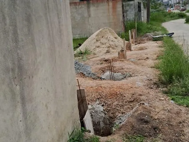 Imagem 2: VENDO 02 TERRENOS EM GUARATIBA - RJ Localização: Estrada Cabuçu de Baixo, próximo ao