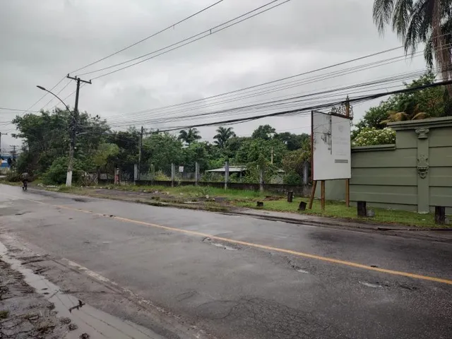Imagem 13: VENDO/ALUGO SÍTIO EM CAMPO GRANDE - RJ Localização: Próximo à Paróquia São João