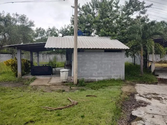 Imagem 10: VENDO/ALUGO SÍTIO EM CAMPO GRANDE - RJ Localização: Próximo à Paróquia São João