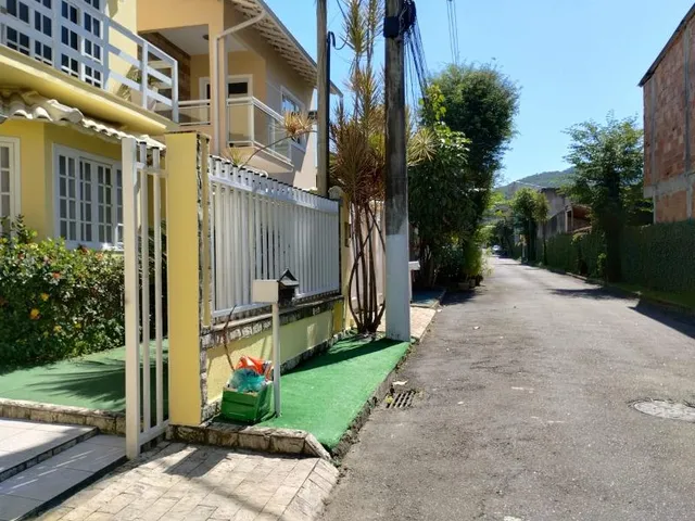 Imagem 4: VENDO CASA EM CAMPO GRANDE - RJ Localização: Próximo à espaço gourmet do Rio da