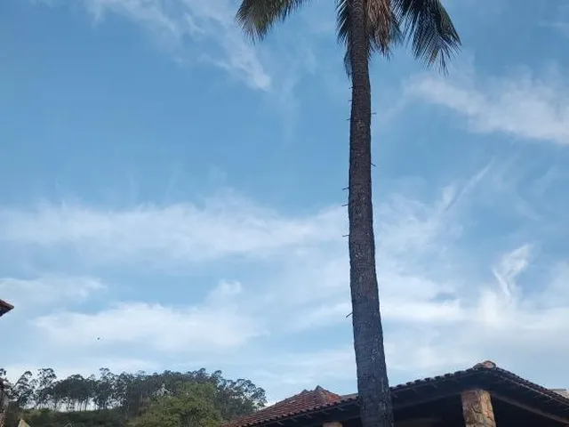 Imagem 6: VENDO CASA EM CAMPO GRANDE - RJ Localização: Próximo ao supermercado Carrefour
