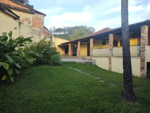 Imagem 7: VENDO CASA EM CAMPO GRANDE - RJ Localização: Próximo ao supermercado Carrefour