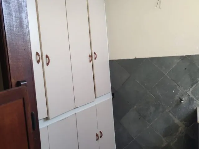 Imagem 5: VENDO CASA EM CAMPO GRANDE - RJ Localização: Próximo ao supermercado Carrefour