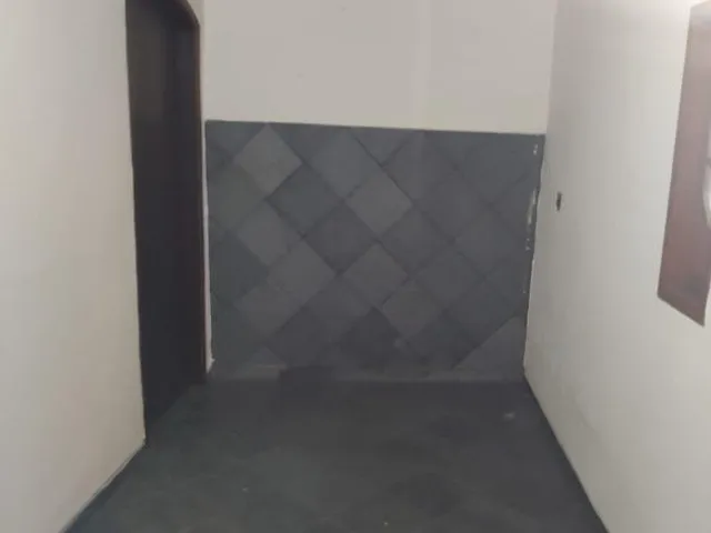 Imagem 14: VENDO CASA EM CAMPO GRANDE - RJ Localização: Próximo ao supermercado Carrefour