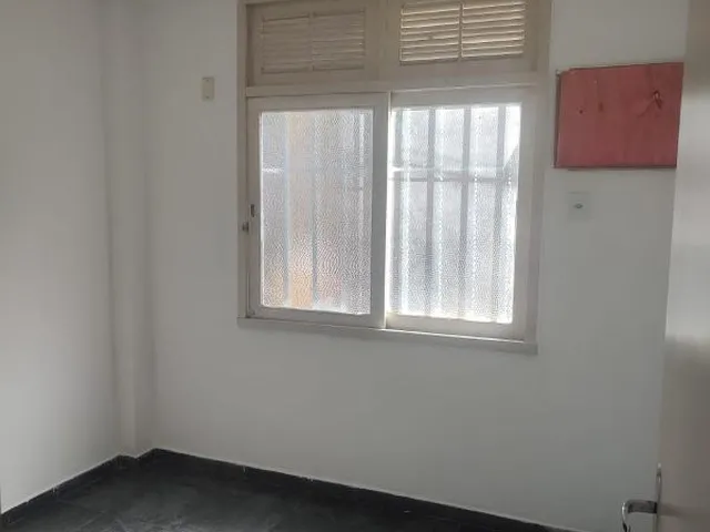 Imagem 4: VENDO/ALUGO APTO EM CAMPO GRANDE - RJ Localização: Estrada Iaraquã, próximo Colégio