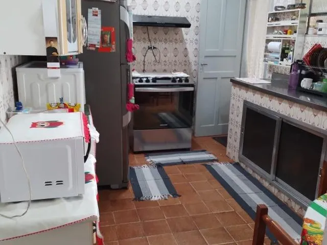 Imagem 8: VENDO CASA EM CAMPO GRANDEE - RJ Localização: Rua Alfredo de Moraes. Próximo ao