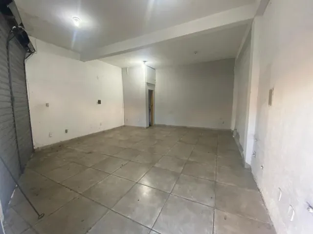 Imagem 15: VENDO LOJA COMERCIAL EM CAMPO GRANDE - RJ Localização: Rua Campo Grande esquina com