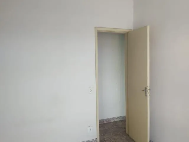 Imagem 4: VENDO APARTAMENTO EM CAMPO GRANDE - RJ Localização: Rua Professor Gonçalves