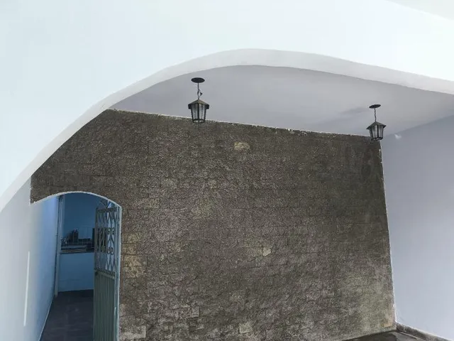 Imagem 3: VENDO EXCELENTE CASA TRIPLEX EM CAMPO GRANDE - RJ Localização: Próximo à Estrada do