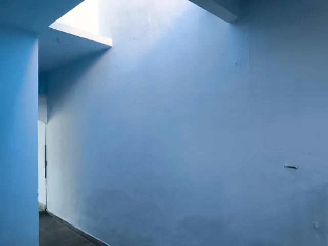 Imagem 2: VENDO EXCELENTE CASA TRIPLEX EM CAMPO GRANDE - RJ Localização: Próximo à Estrada do
