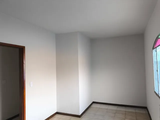 Imagem 10: VENDO EXCELENTE CASA TRIPLEX EM CAMPO GRANDE - RJ Localização: Próximo à Estrada do