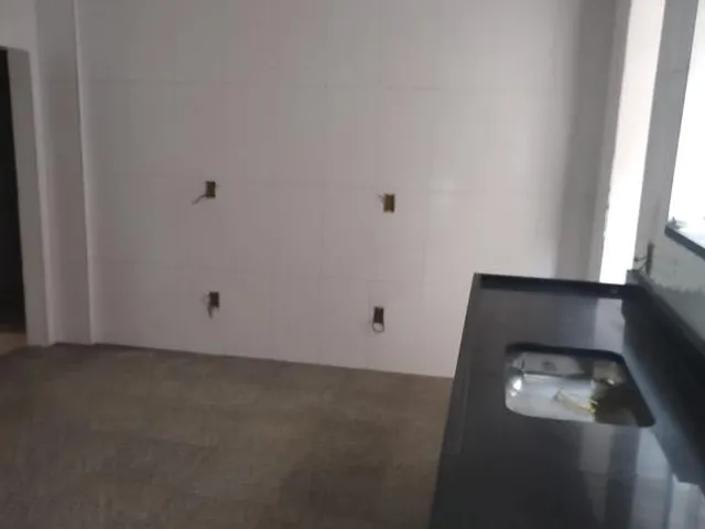 Imagem 9: VENDO CASA EM CAMPO GRANDE - RJ Localização: Rua Solânea, próximo ao West Shopping
