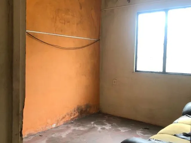 Imagem 8: VENDO LOJA COMERCIAL COM 2 CASAS NOS FUNDOS EM CAMPO GRANDE - RJ Localização: Estrada