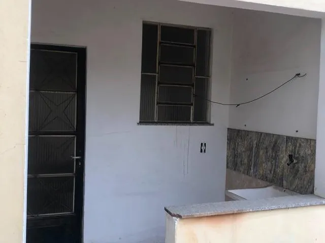 Imagem 11: VENDO LOJA COMERCIAL COM 2 CASAS NOS FUNDOS EM CAMPO GRANDE - RJ Localização: Estrada