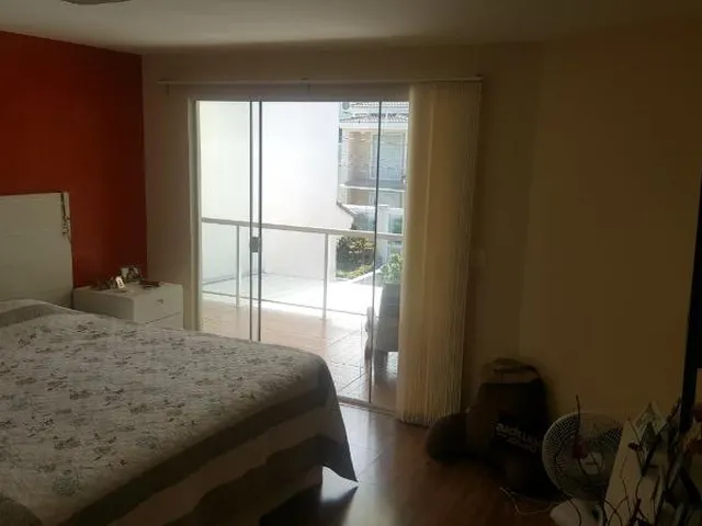 Imagem 2: VENDO CASA DUPLEX DE ALTO PADRÃO Situada no prestigiado Condomínio Golden Village
