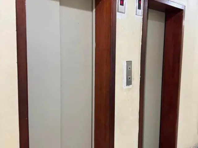 Imagem 6: Vendo Sala Comercial- Campo Grande - RJ Localização: Rua Barcelos Domingos. Edifício