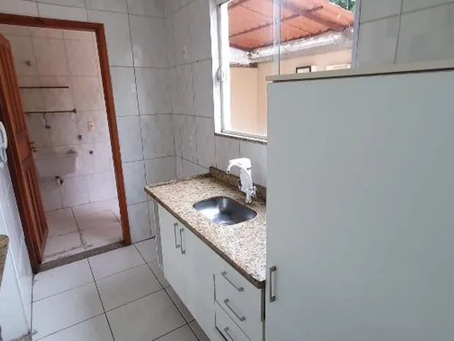 Imagem 5: VENDO CASA DUPLEX EM CAMPO GRANDE - RJ Localização: Rua Mora, próximo ao Clube Campo