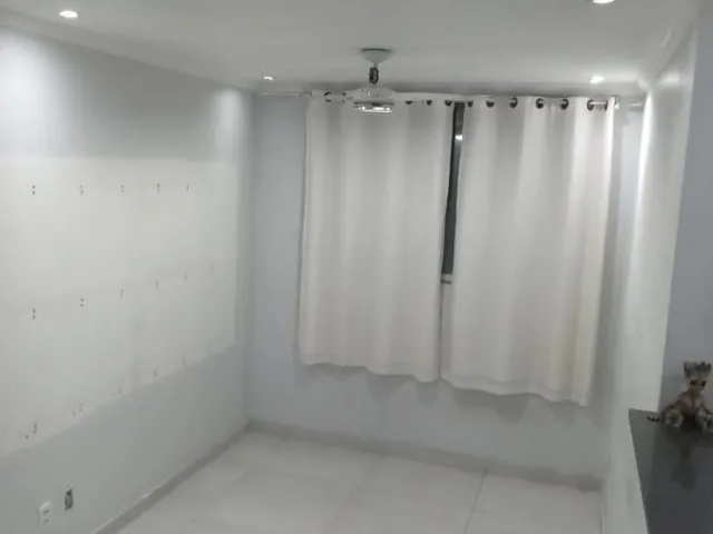 Imagem 15: VENDO APARTAMENTO EM CAMPO GRANDE - RJ Localização: Em frente ao Supermercado Adonai
