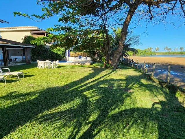 Imagem: Casa de luxo em condomínio na cidade de