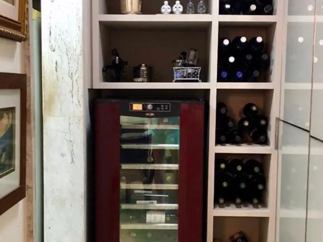 Imagem 16: Apartamento de luxo no Rio Vermelho: 4 quartos, 4 suítes, 2 salas, 6 banheiros, 8 vagas