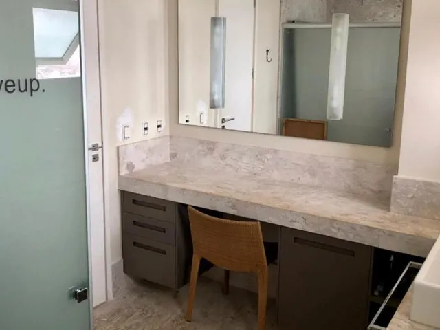 Imagem 3: Apartamento de luxo no Rio Vermelho: 4 quartos, 4 suítes, 2 salas, 6 banheiros, 8 vagas
