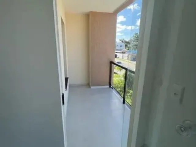 Imagem 5: Casa em Condomínio de Luxo à Venda em Camaçari-BA, 4 Quartos, 4 Suítes, 2 Salas, 6