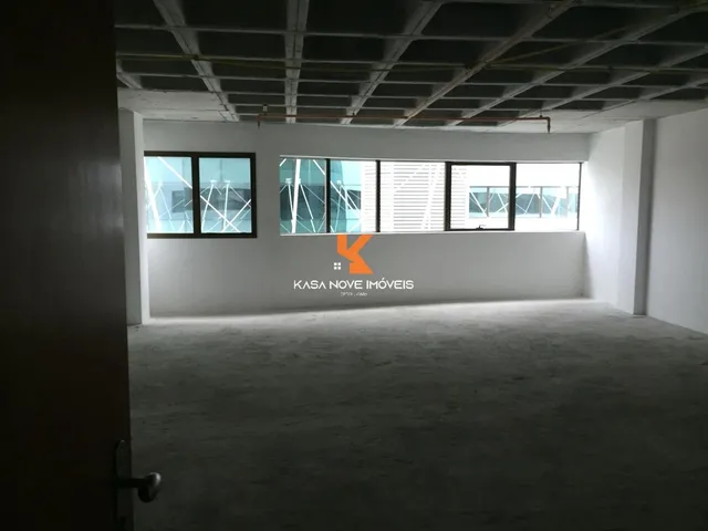 Imagem: Sala Comercial à Venda em Salvador-BA