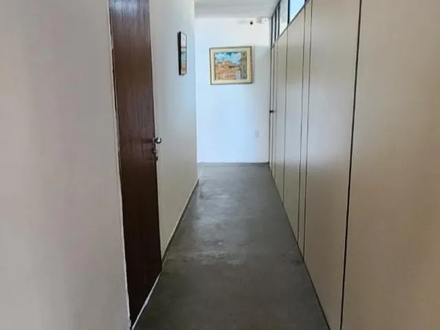 Imagem 9: Aluguel de Galpão Comercial em Salvador-BA, Bairro Pirajá: 6 Salas, 3 Banheiros, 15