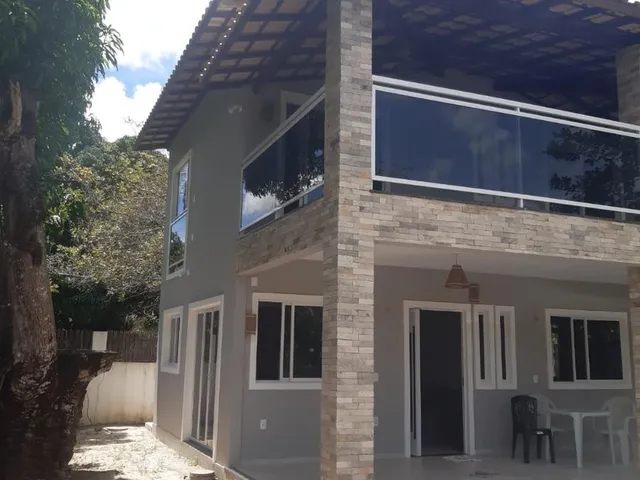 Imagem: A casa possui 2 Dormitórios, 1 Suíte, 3 Banheiros, 10