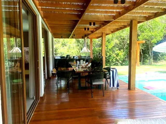 Imagem 12: Luxuosa Casa em Condomínio à Venda em Praia do Forte-BA 6 Quartos, 6 Suítes, 2 Salas