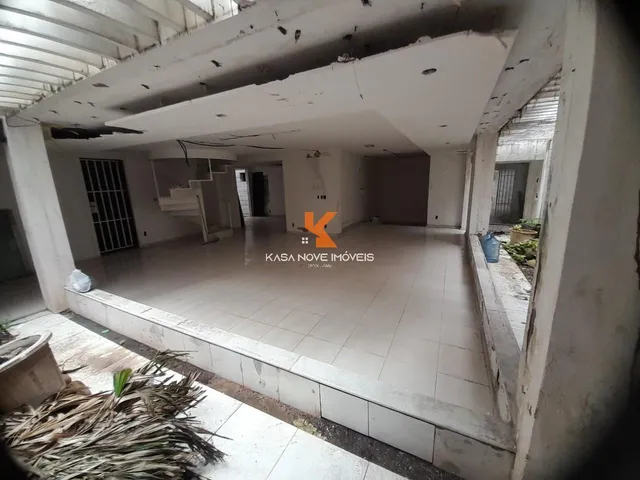 Imagem 2: Casa comercial à venda na Pituba, Salvador-BA: 9 salas, 5 vagas de garagem e 600m² de