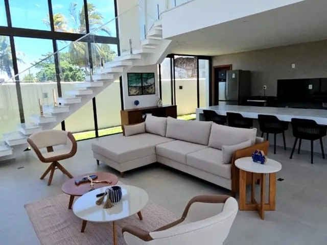 Imagem: Casa de Luxo em Condomínio à Venda em