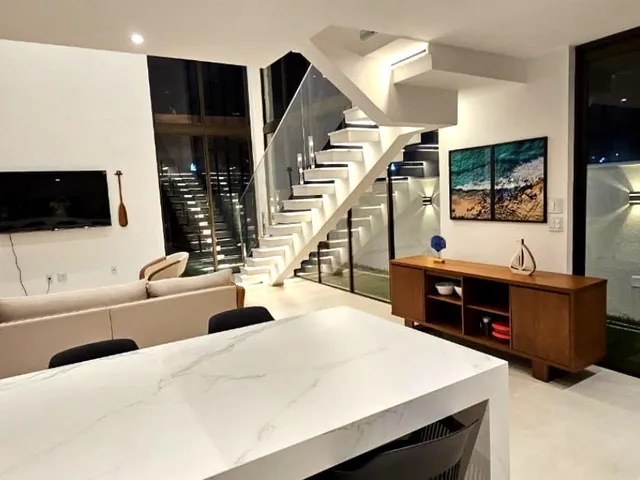 Imagem 10: Casa de Luxo em Condomínio à Venda em Guarajuba, Camaçari-BA: 8 Quartos, 7 Suítes, 3