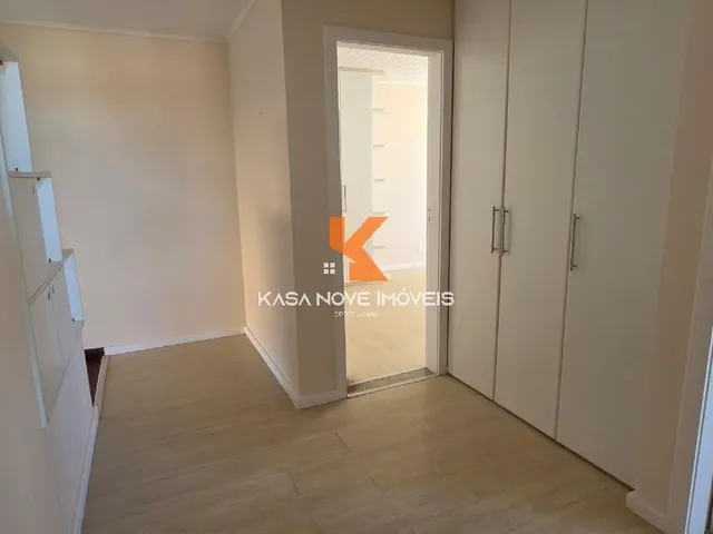 Imagem 12: Imóvel de Luxo à Venda em Vilas do Atlântico, 4 Quartos, 3 Suítes, 3 Salas, 5