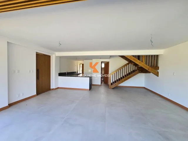 Imagem 7: Imperdível oportunidade de investimento em casa de 4 quartos na Praia do Forte, Mata de