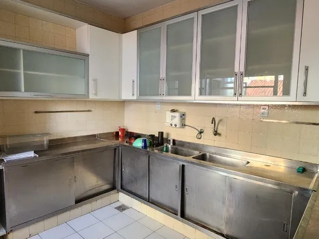 Imagem 15: Casa comercial para locação na Pituba, Salvador-BA: 5 quartos, 3 suítes, 5 salas, 6
