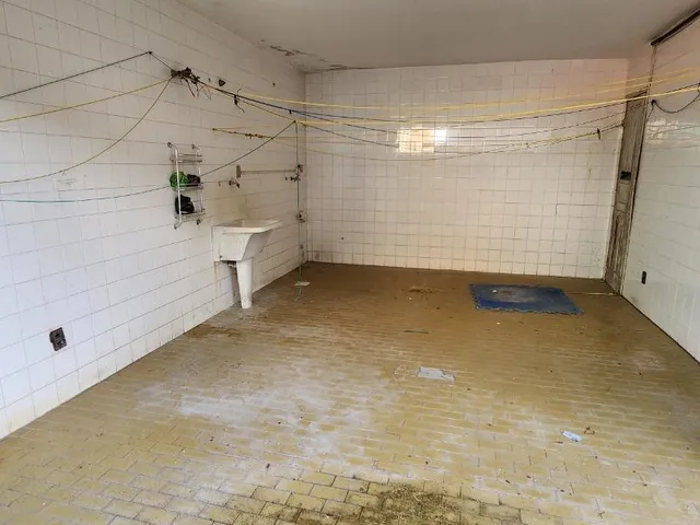 Imagem 11: Casa comercial para locação na Pituba, Salvador-BA: 5 quartos, 3 suítes, 5 salas, 6