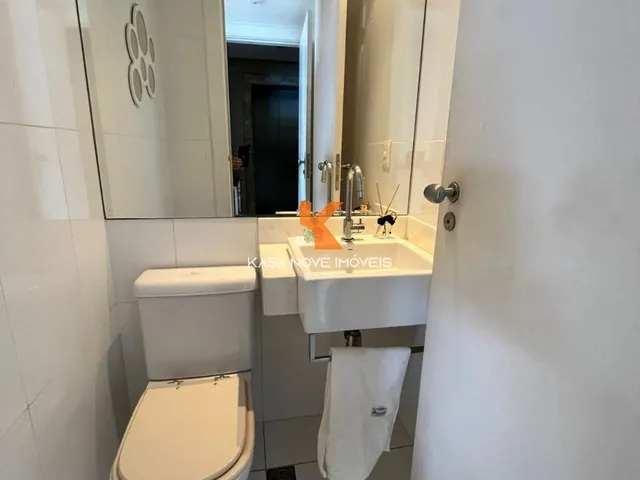 Imagem 6: Imperdível Apartamento à Venda em Ondina, Salvador-BA: 4 Quartos, 4 Suítes, 2 Salas, 6