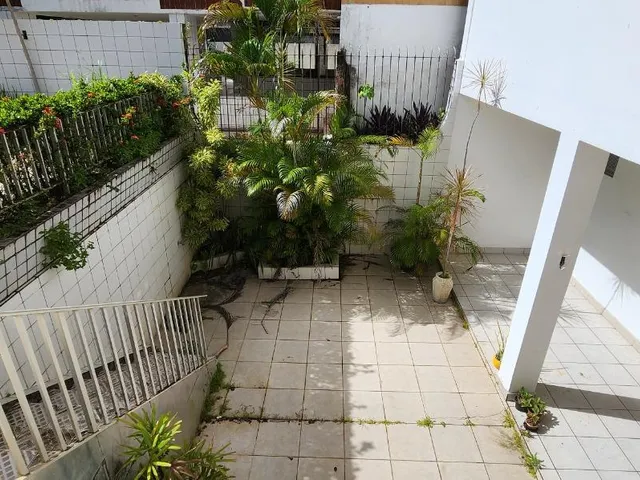 Imagem 4: Casa Comercial na Pituba, Salvador-BA: 5 Quartos, 3 Suítes, 5 Salas, 6 Banheiros, 4