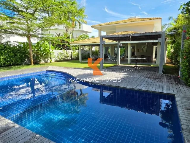 Imagem: Casa de Luxo em Condomínio à Venda em