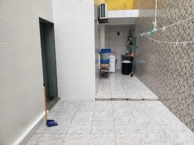 Imagem 6: Casa à venda em Salvador-BA, no bairro Matatu: 5 quartos, 4 suítes, 3 salas, 6
