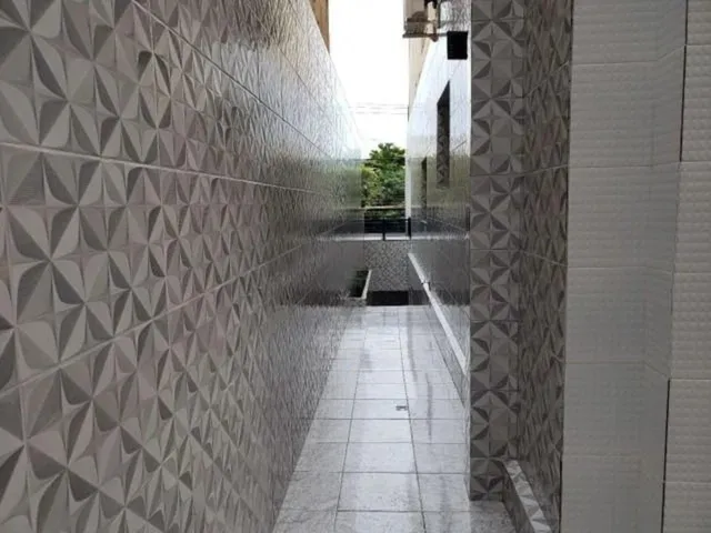 Imagem 2: Casa à venda em Salvador-BA, no bairro Matatu: 5 quartos, 4 suítes, 3 salas, 6