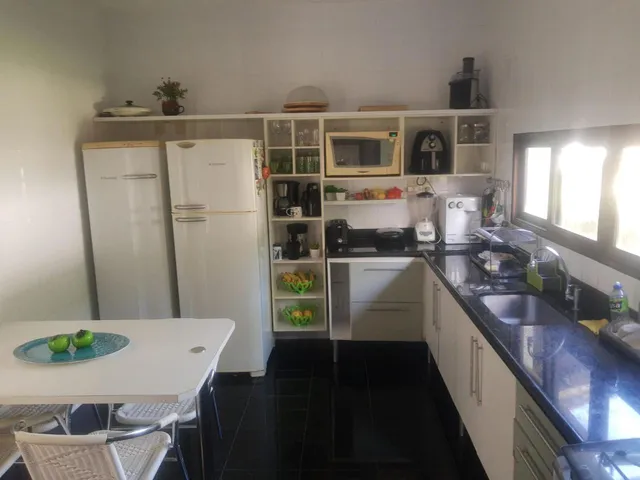 Imagem 7: Casa para venda em Ipitanga, Lauro de Freitas-BA: 4 quartos, 3 suítes, 3 salas, 5