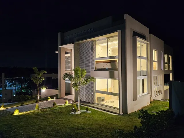 Imagem 13: Casa de luxo em condomínio à venda em Camaçari-BA, bairro Abrantes! 7 quartos, 7