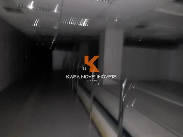 Imagem 16: Espaço Comercial de Alto Padrão na Pituba: 12 Salas, 8 Banheiros, 1.216 m² em